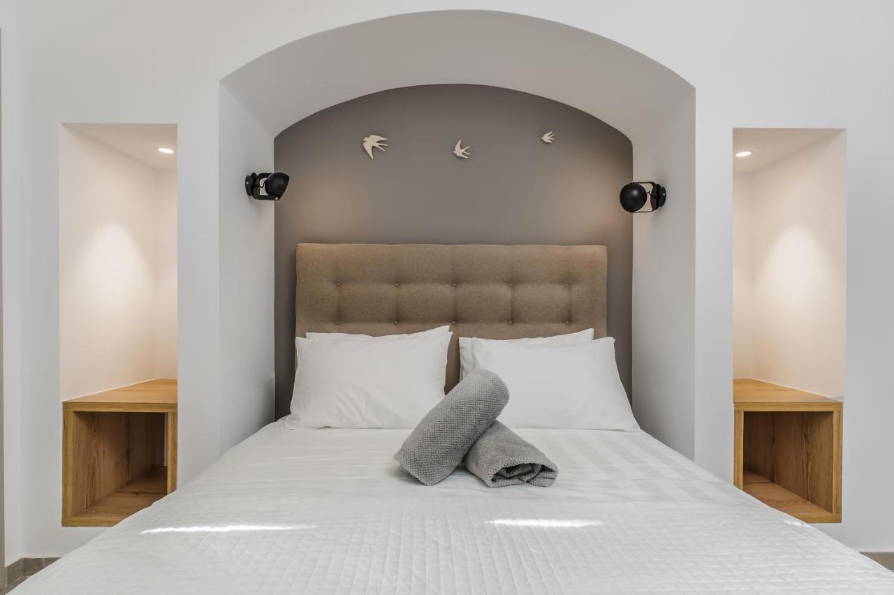 Symphony Suites Santorini Pyrgos Kallistis Ngoại thất bức ảnh