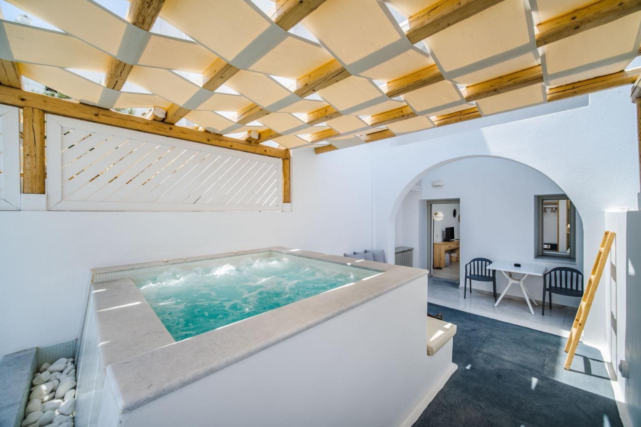 Symphony Suites Santorini Pyrgos Kallistis Ngoại thất bức ảnh